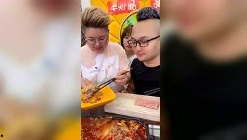 娱乐吃瓜酱外卖